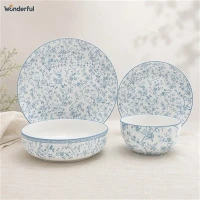 Blue Vine フローラルプリントセラミック食器コレクション 16 個